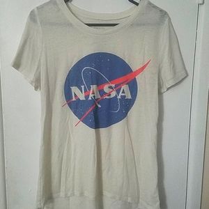 NASA White T-Shirt Zoe + Liv Target Top Large